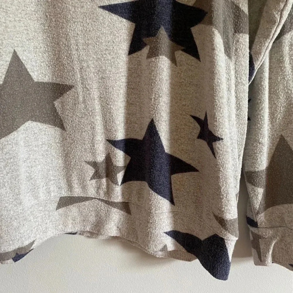 Buffalo David Bitten Ultra Soft Star Top - Picture 5 of 12